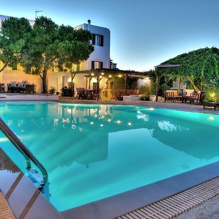 Tzane Studios & Apartments - Steps Away From Golden Beach クリシ・アクティ エクステリア 写真